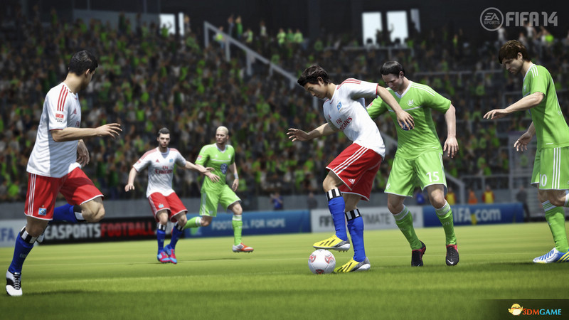《FIFA 14》 欧版PSP版 游戏截图 3